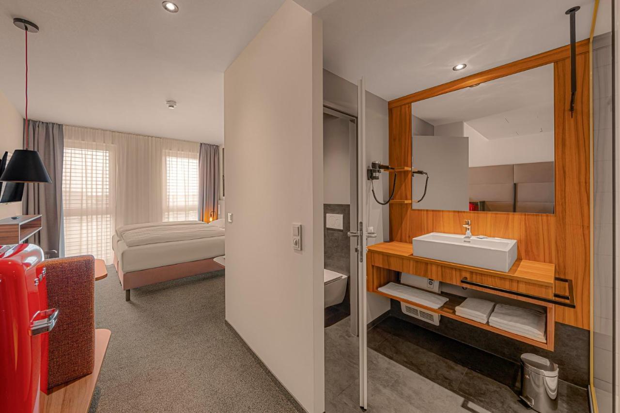 Zuendwerk - Motel Strasshof an der Nordbahn Buitenkant foto